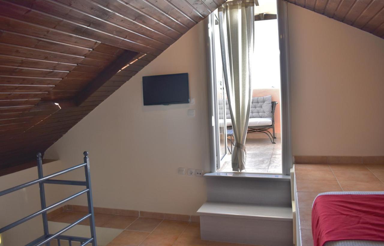 Kripis House Villa Pefkochori Buitenkant foto